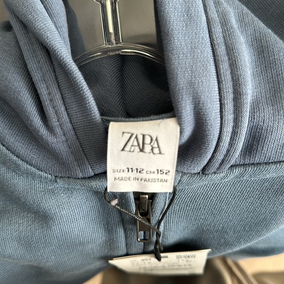 Zara blue boys zip up hoodie size 11-12 - Picture 4 of 4